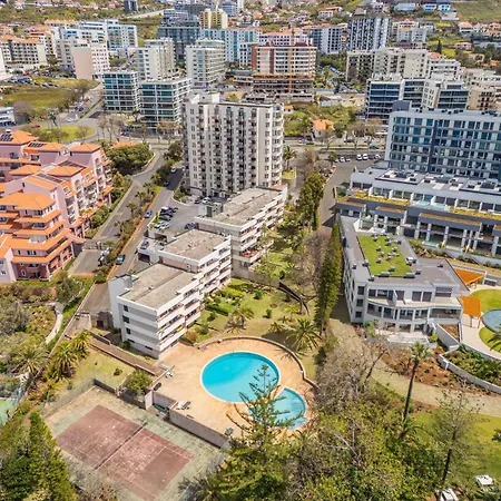 Summertime By Homie Funchal (Madeira)